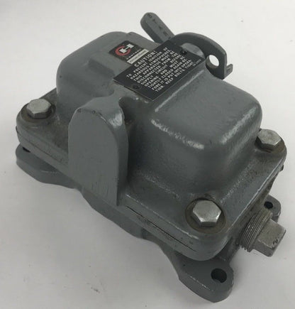 Cutler Hammer 10250H2734A STDUTY Class I Group D/Class II Group EFG LIMIT SWITCH