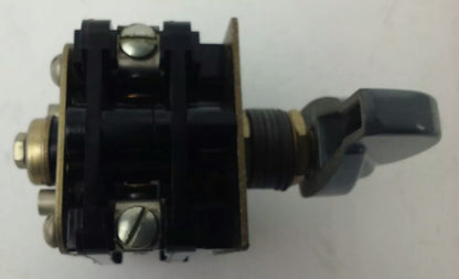ALLEN BRADLEY E354845/1 ROTARY PILOT SWITCH, SIZE 10, 25A, E354845-1, BUL. 806