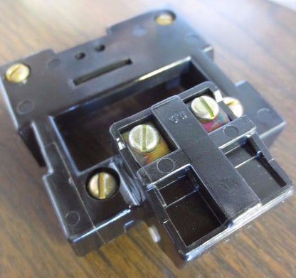ALLEN-BRADLEY Z-21133 COIL COVER for SIZE 1 & 2 CONTACTORS Series K  NEW SURPLUS