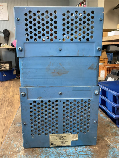 SOLA 63-23-230-8 MINI/MICRO COMPUTER REGULATOR OUTPUT 120/208/240V 3000VA