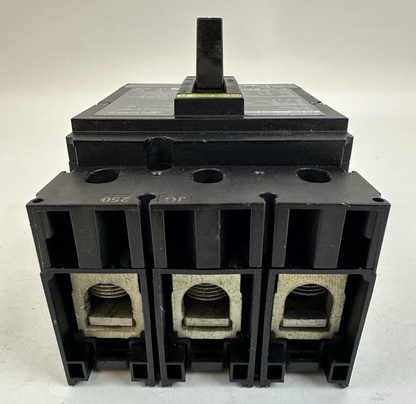 SQUARE D JGL36200C CIRCUIT BREAKER 200A 3P 600V 35kA POWERPACT J