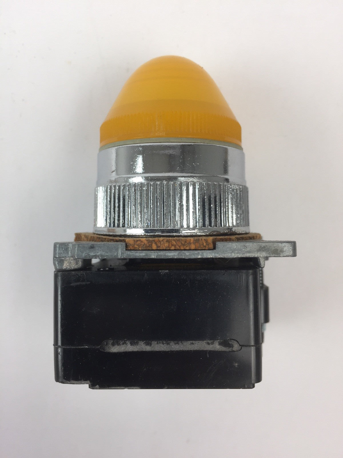 CUTLER HAMMER 10250T36 STD IND LIGHT 120V 50/60HZ 6.3V LAMP