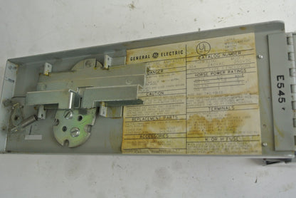 GE THFP321XL - FUSIBLE DISCONNECT / PANELBOARD SWITCH - 240VAC, 30A, 2-POLE