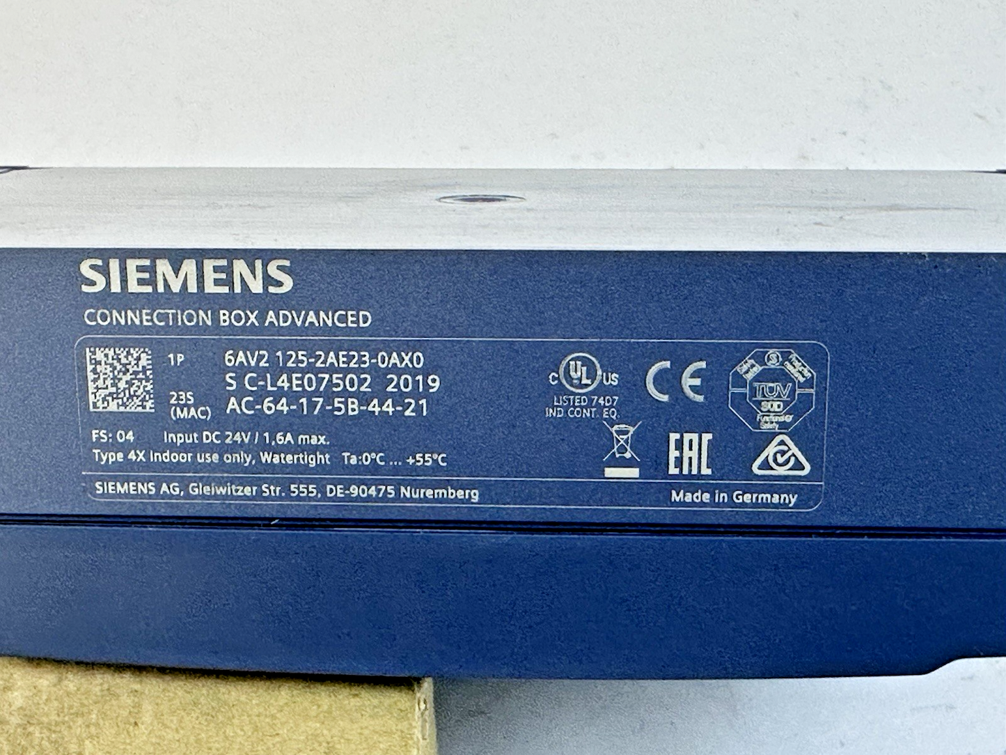 SIEMENS 6AV2 125-2AE23-0AX0 SIMATIC HMI Connection Box Advanced