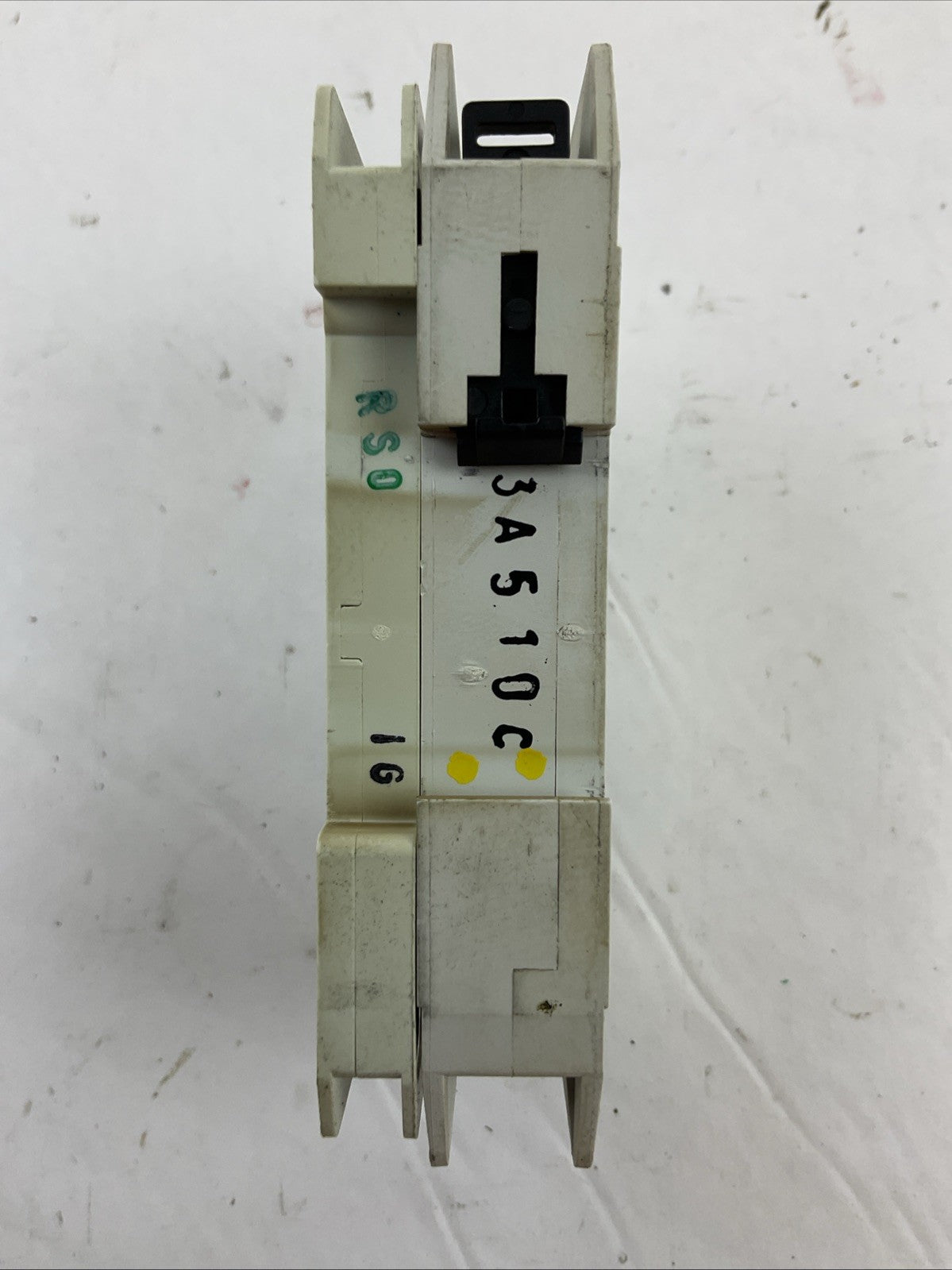 ALLEN BRADLEY 1489-D1C100 SER A CIRCUIT BREAKER 125VDC 10A 1489-ABH12