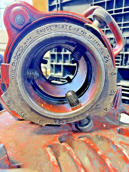 RIDGID - 700-12 - POWER DRIVE PIPE THREADER W/ STAND/BUCKET/DIE HEADS +SEE BELOW