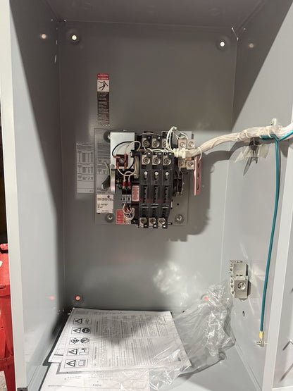 ASCO D03ATSA30200CGXC 200A 208V  3P AUTOMATIC TRANSFER SWITCH 50-60HZ