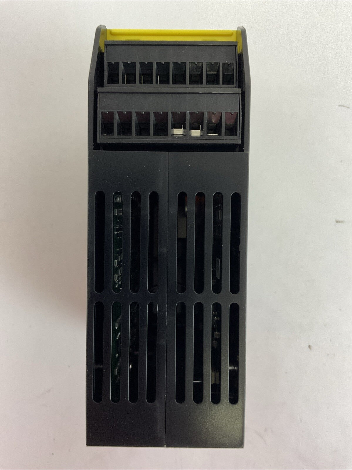 BANNER SC26-2E 85067 SAFETY CONTROLLER BASE CONTROL MODULE 24VDC