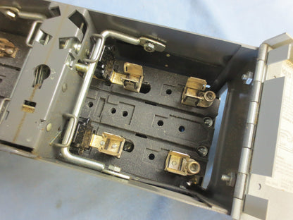 I-T-E V2B2212LR VACU-BREAK PANELBOARD & SWITCHBOARD UNIT 240V 30-60A NEW SURPLUS