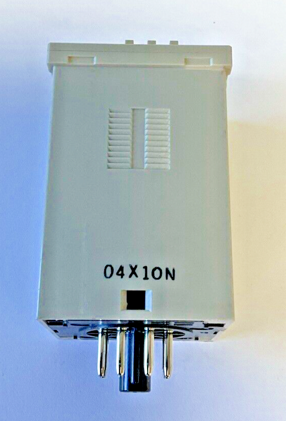 OMRON H3CA-8 TIMER 24VDC 250VAC 3A ***LOTOF3***