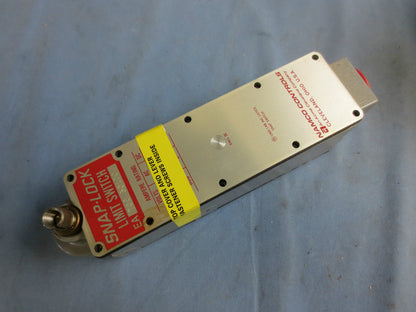 NAMCO EA700-30100 SNAP-LOCK LIMIT SWITCH - NEW SURPLUS
