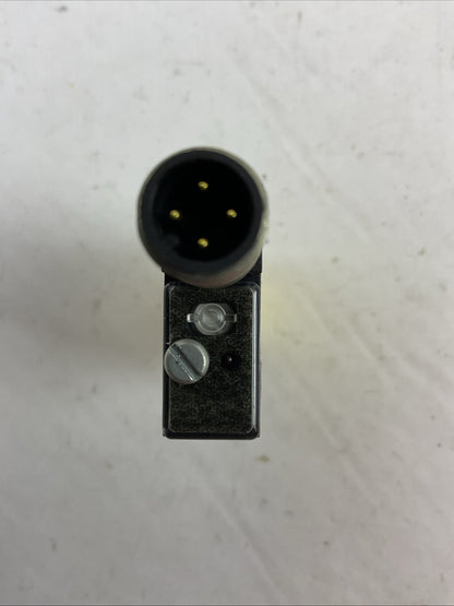 BANNER SM312CV2QD MINI-BEAM PHOTOELECTRIC SENSOR 10-30VDC