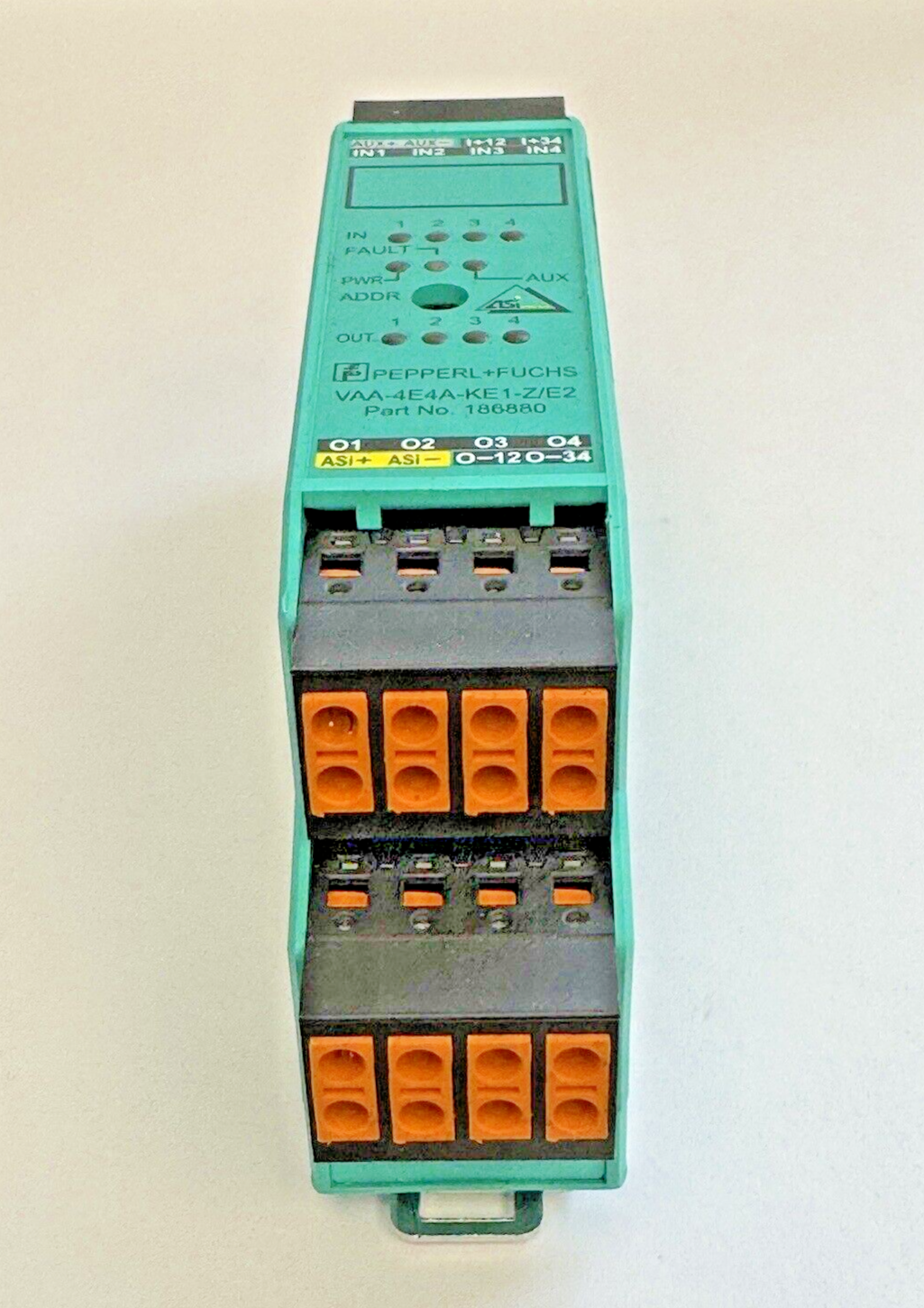 PEPPERL+FUCHS - VAA-4E4A-KE1-Z/E2 - 186880 - INTERFACE SENSOR/ ACTUATOR MODULE