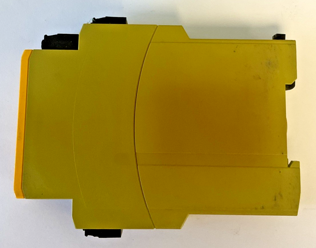 PILZ PZE X4VP 0,5/24VDC 4N/O FLX SAFETY RELAY 24VDC 2.5W