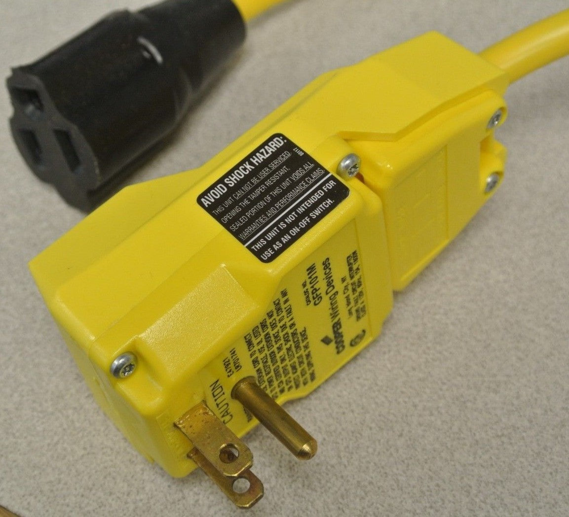 COOPER GFP101M IN-LINE GFCI / 15A / 125V / 2P / 3W GRD / NEW SURPLUS