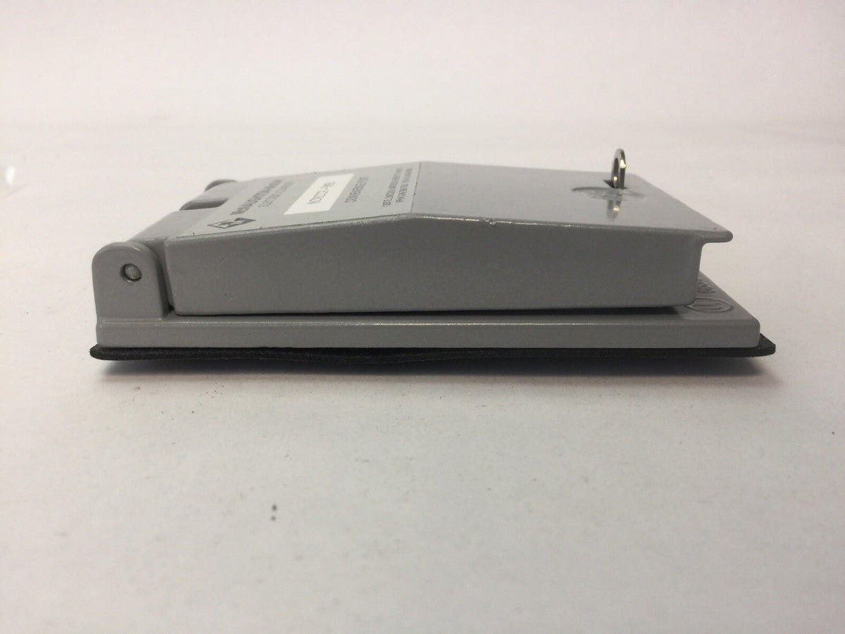 McNAUGHTON-McKAY ELECTRIC COMPANY MCMCCP-3MB CONVENIENCE PORT