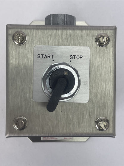 WESTINGHOUSE PB1EK1S4 START-STOP SWITCH ENCLOSED PUSHBUTTON STATION OIL-TITE
