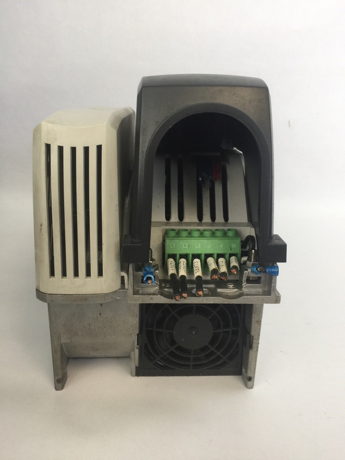 EMERSON SK2403 INVERTER 480V