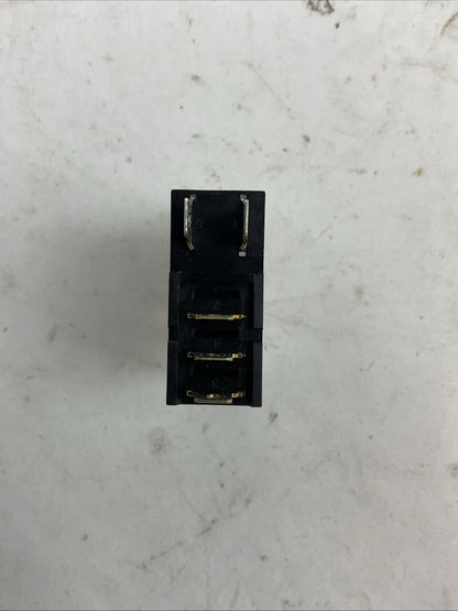 ALLEN BRADLEY 700-HK36A1 SER A RELAY 10AMP 120VAC