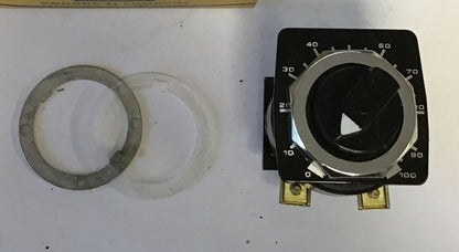 SQUARE D 9001 K2114 POTENTIOMETER OPERATOR SER.F