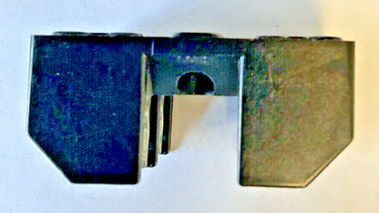 BUSS R25030-2SR FUSEHOLDER 200K AMP CLASS R FUSE
