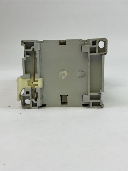 ALLEN BRADLEY 100-C43D*00 CONTACTOR SER A 600VAC 63A 3PH 30HP COIL 24VDC 100-F
