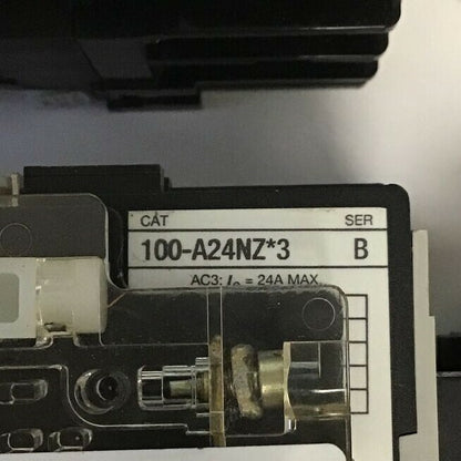 ALLEN BRADLEY 100-A24NZ*3 SER.B W/ 195-BA01 SER.A & 195-FA22 SER.A ***LOTOF2***