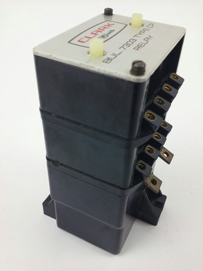 CLARK, CP8, BULLENTIN 7303, TYPE CP RELAY, 8P BASE, 300V,10A,NEW,MISSING SCREWS!