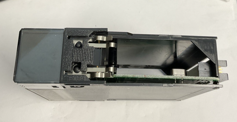 ALLEN BRADLEY 1756-IV16/A DC INPUT 24VDC SOURCE