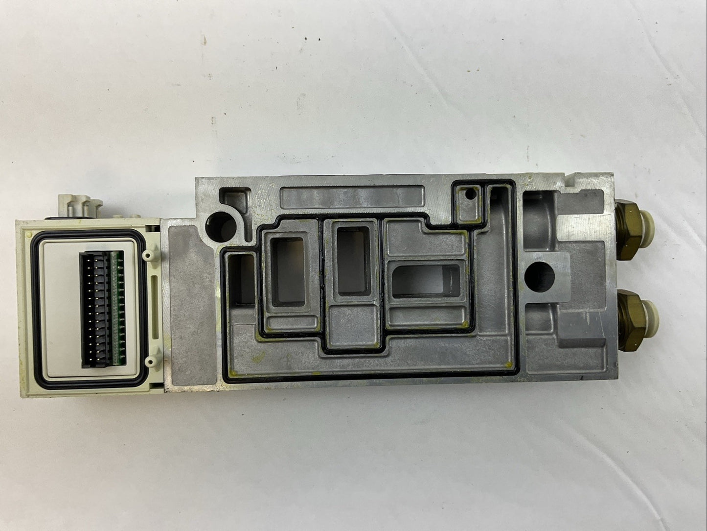 SMC MANIFOLD VALVE VQ 4000 VVQ4000-10A-1 BLANK PLATES (LOT OF 3)
