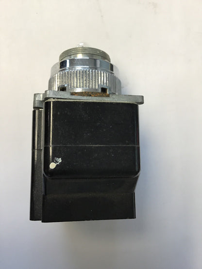 CUTLER HAMMER 10250T325 OIL-TIGHT PUSHBUTTON LINE PRETEST INDICATING LIGHT 550V