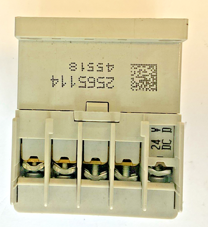 ALLEN BRADLEY 700-K22Z-*  CONTROL RELAY SER.B 600VAC 10A ****LOTOF2****