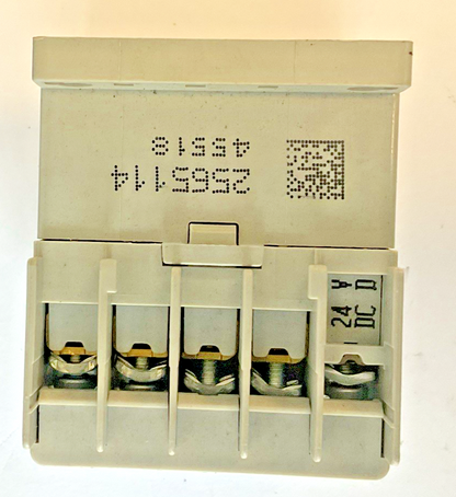 ALLEN BRADLEY 700-K22Z-*  CONTROL RELAY SER.B 600VAC 10A ****LOTOF2****