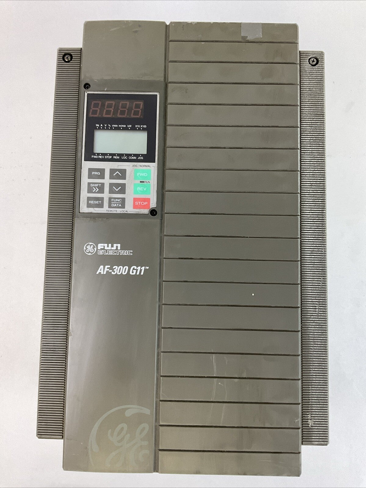 FUJI 6KG1143020X1B1 AF-300 G11 OUTPUT 20HP 380-460V 30A INPUT 380-480V 42.7A 3PH