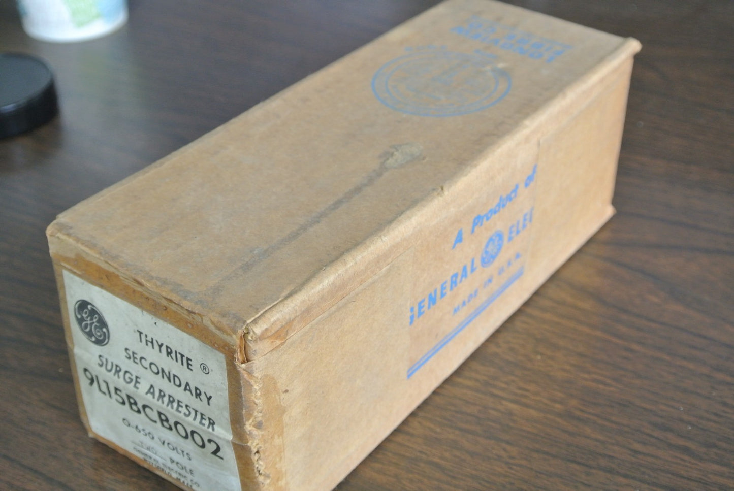 GE 9L15BCB002 THYRITE SECONDARY SURGE ARRESTOR, 0-650V, 2-POLE - NEW SURPLUS