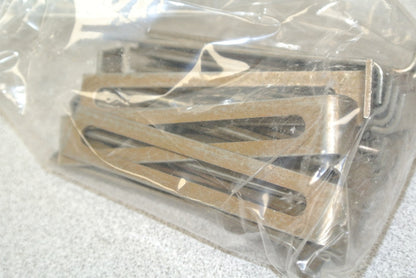 LOT of 15 BOXES of 20 / ALLEN-BRADLEY 1699-N39 MOUNTING TRACK / END BRACKETS