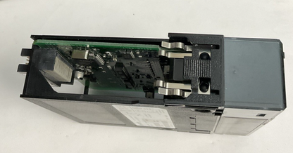 ALLEN BRADLEY 1756-OV16E DC OUTPUT 30VDC SINK SER.A