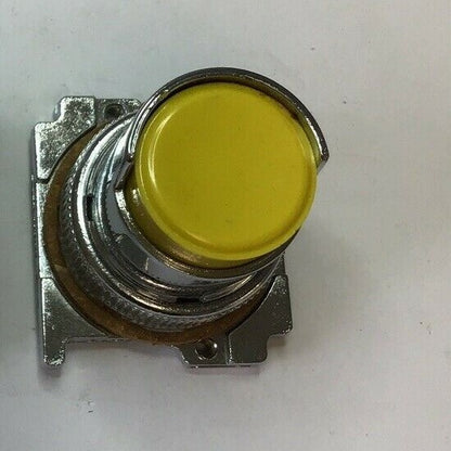 CUTLER HAMMER 10250T504 HALF SHROUD PUSH BUTTON YELLOW