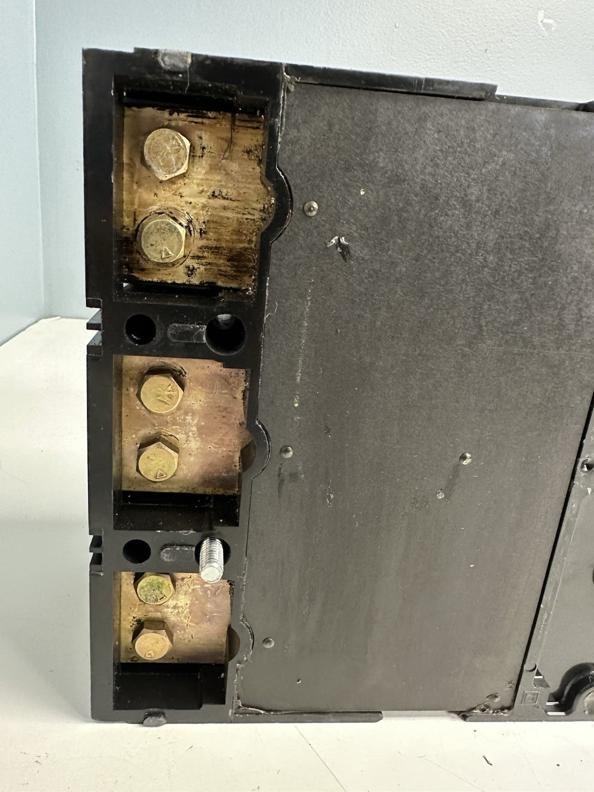 SQUARE D MAL36700 SERIES 2 700 AMP 3P 600 VAC MOLDED CASE CIRCUIT BREAKER