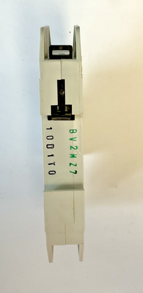 EATON FAZ-D10/1-NA-SP CIRCUIT BREAKER 10A 1POLE 240VAC 50/60HZ CAT.A