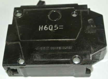 GENERAL ELECTRIC CIRCUIT BREAKERS 15A, SINGLE-POLE - LOT of 2