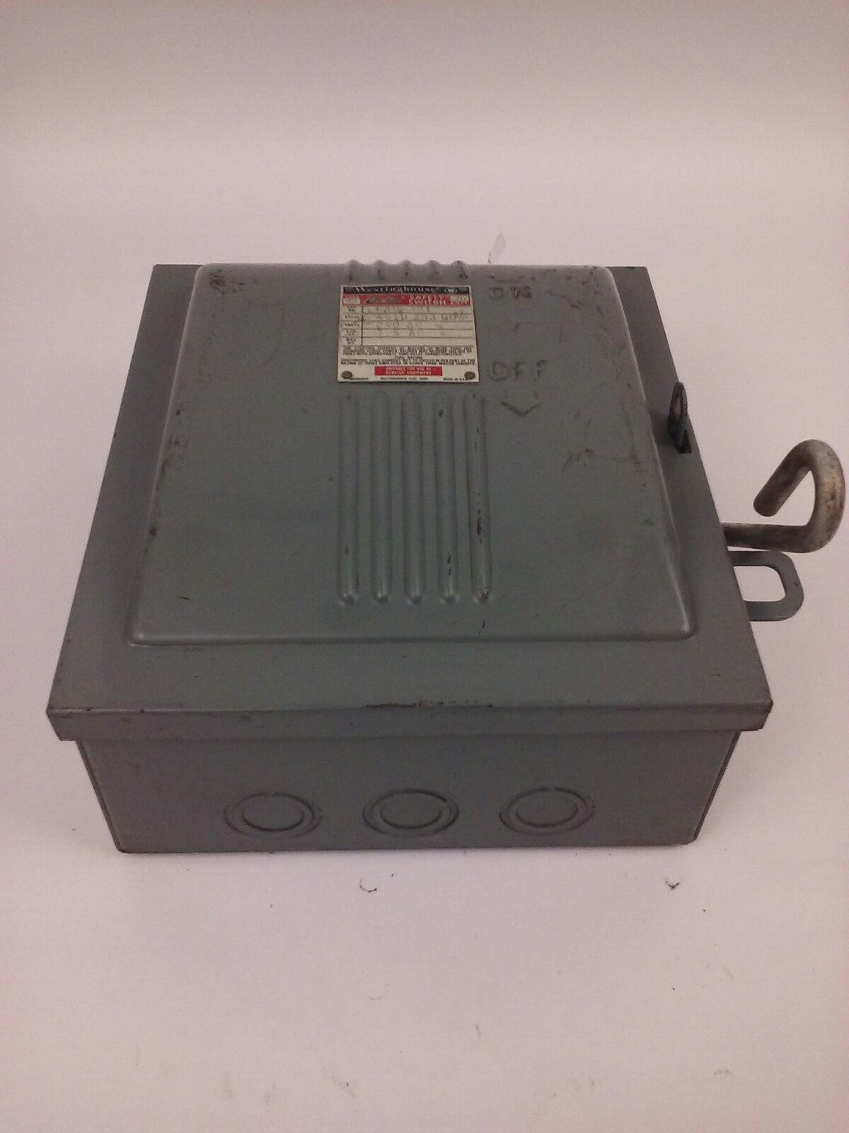 WESTINGHOUSE CAU-321 SAFETY SWITCH,  30A, 240V, STD HP 7.5 AC, 3P, TYPE ND, NEW