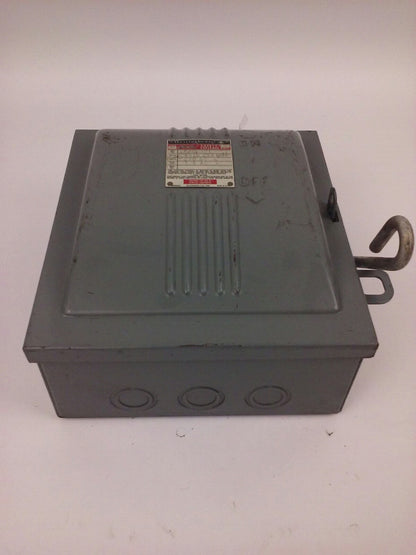 WESTINGHOUSE CAU-321 SAFETY SWITCH,  30A, 240V, STD HP 7.5 AC, 3P, TYPE ND, NEW