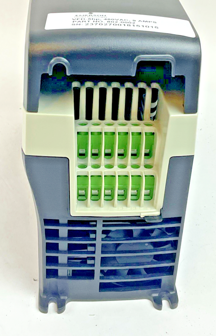 CONTROL TECHNIQUES SKC3400400 DRIVE 4.0KW 11.9A 480V