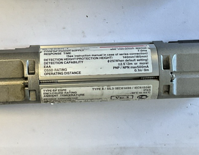 KEYENCE SL-V0H-T / SL-V08H-R  TRANSMITTER AND  RECIEVER 24VDC