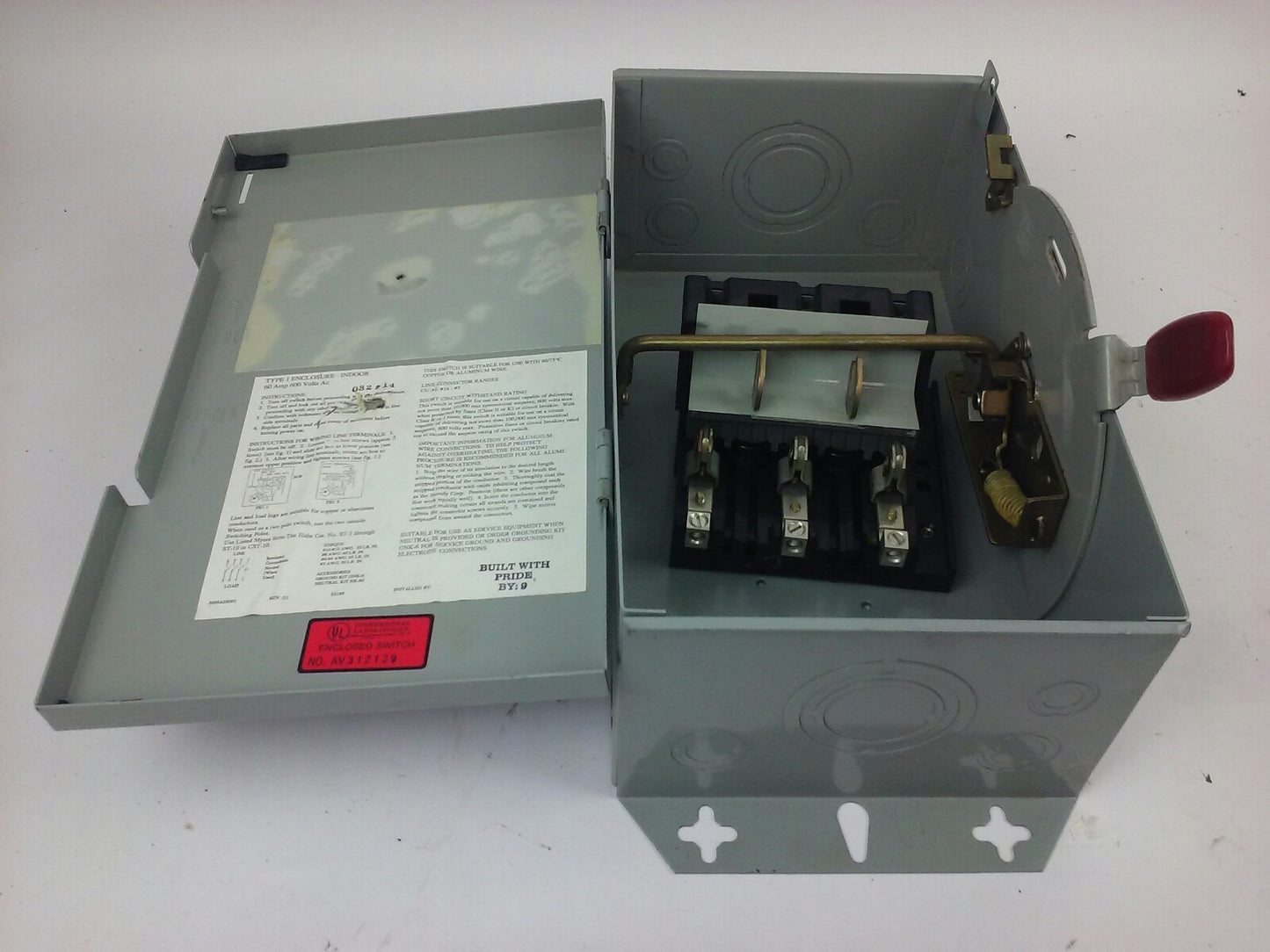 WESTINGHOUSE, HUN362, SAFETY SWITCH, 60A, 600V, 3P, TYPE 1 INDOOR, MISSING PARTS