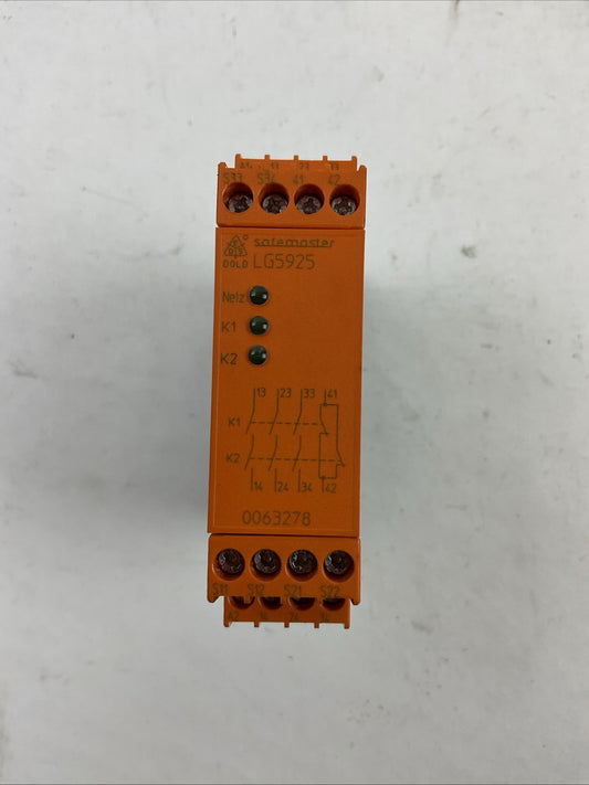 SAFEMASTER LG5925 LIGHT CURTAIN CONTROLLER