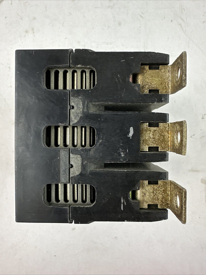 CUTLER HAMMER GHB3040 CIRCUIT BREAKER 3POLE 40AMP 277/480VAC 240VAC 125/250VDC