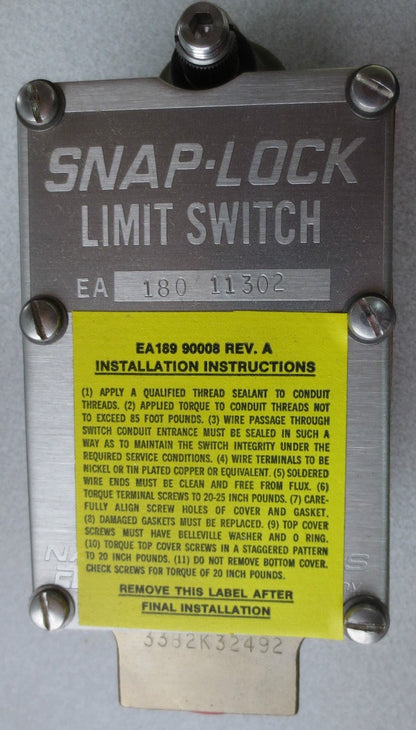 NAMCO EA180-11302 SNAP-LOCK LIMIT SWITCH - NEW SURPLUS