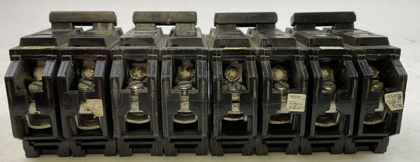 GE THQL2140 40AMP 120/240VAC 2POLE CIRCUIT BREAKER (LOT OF 4)